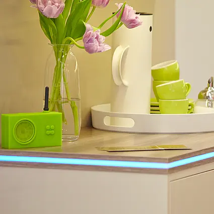 Elegante Lichtelemente für Objektmöbel