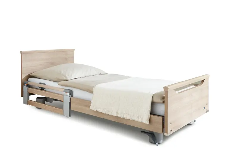 Libra lit de soins de Stiegelmeyer