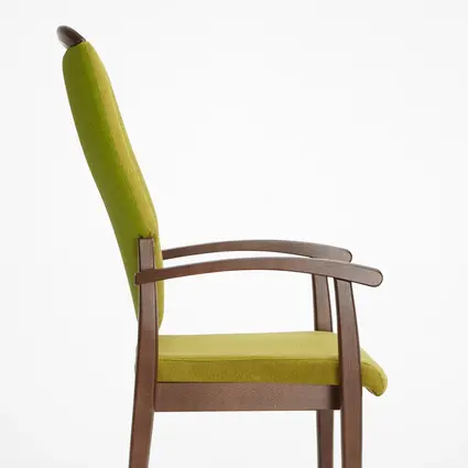 Modell Fena als Hochlehnstuhl mit Griffbügel