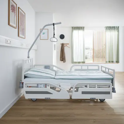 Evario one safe height adjustment with optional fixed headboard (not moving)