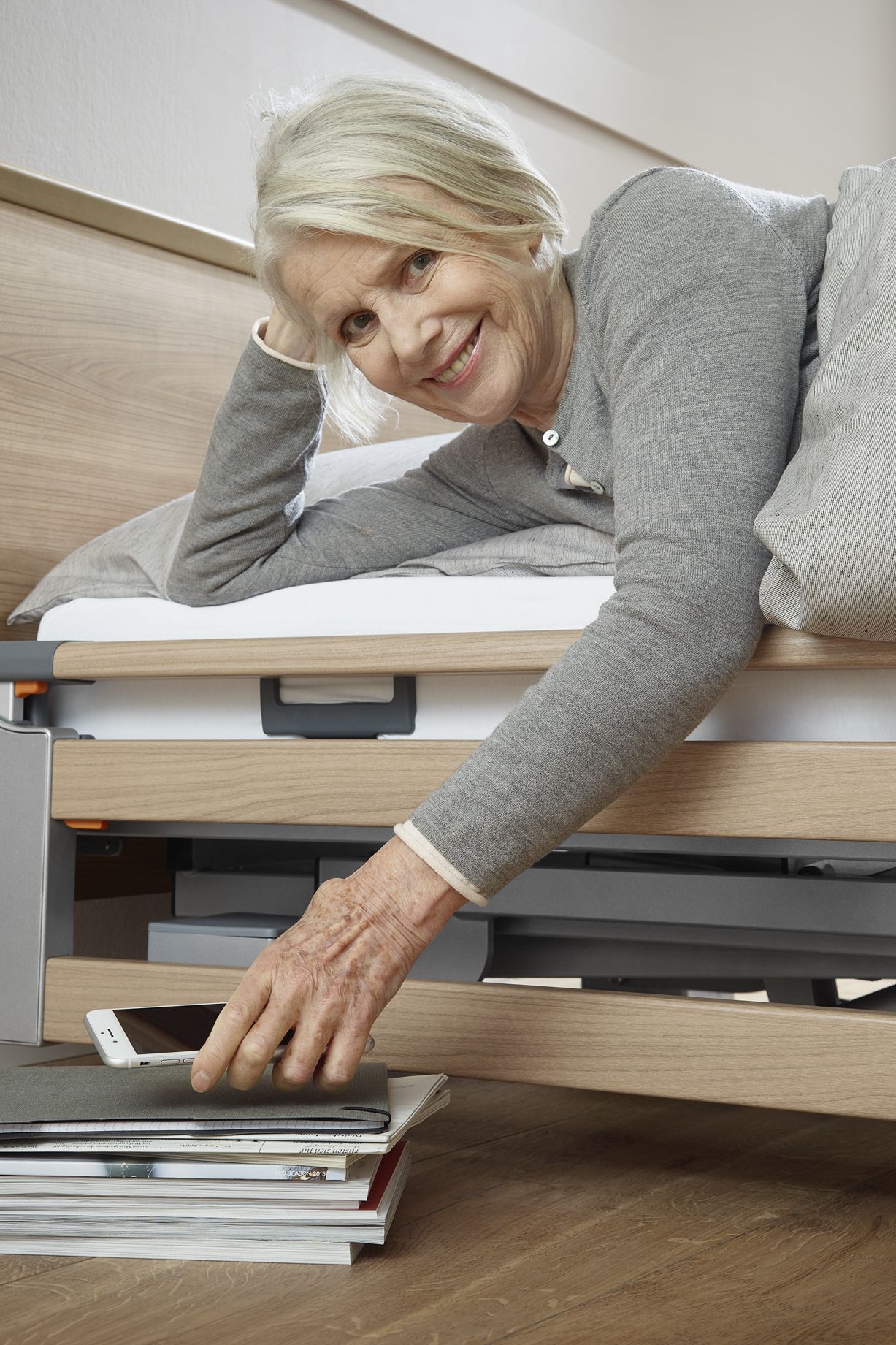 Regia low-height bed promotes fall prevention