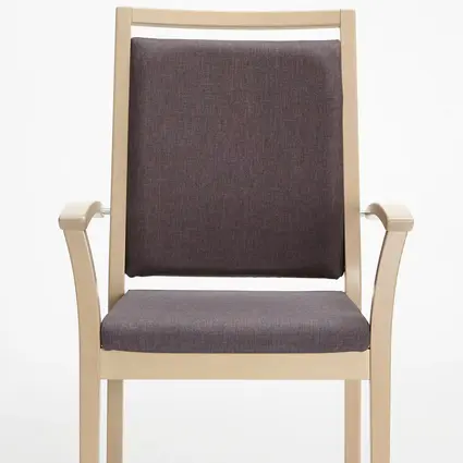 Modell Mavo als Hochlehnstuhl