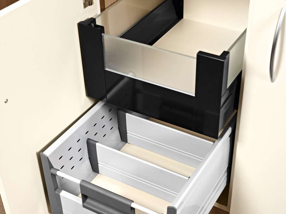 Drawer elements in the contract furniture range