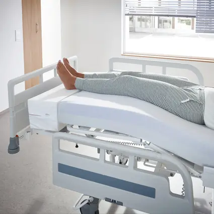 Evario one con extensión de cama y pie de cama desplegado