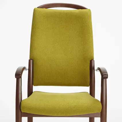 Modell Fena als Hochlehnstuhl mit Griffbügel